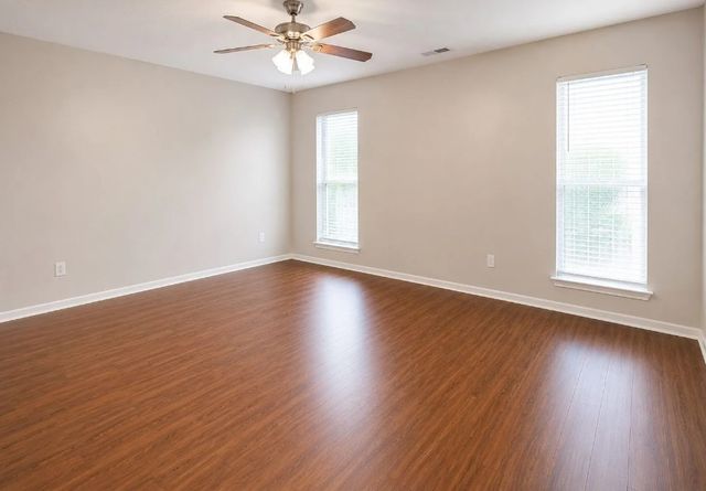 1915-1917 Spindletop Drive, Duncanville, TX 75137