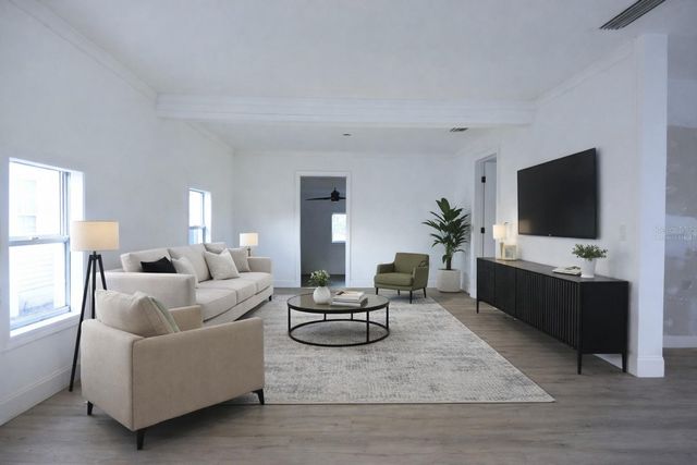 4701 17TH AVENUE S, St Petersburg, FL 33711