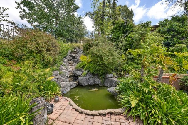 28661 Acacia Glen Street, Agoura Hills, CA 91301