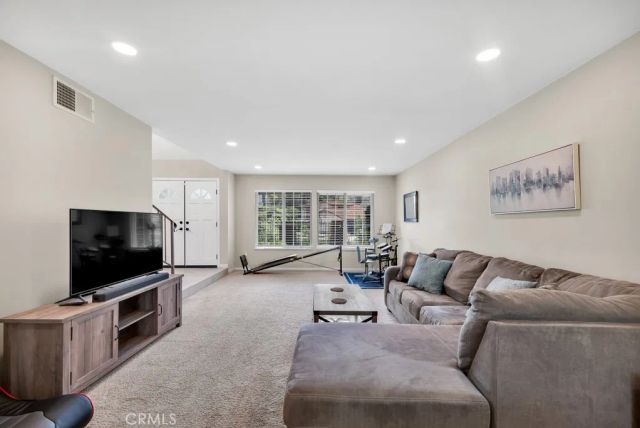 28661 Acacia Glen Street, Agoura Hills, CA 91301