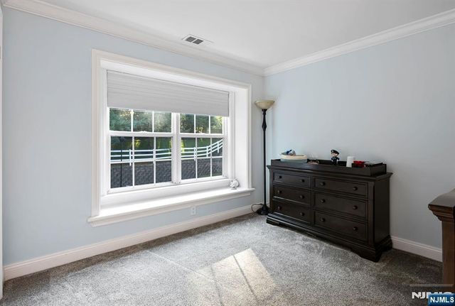 1034 Castle Road, Mahwah, NJ 07430