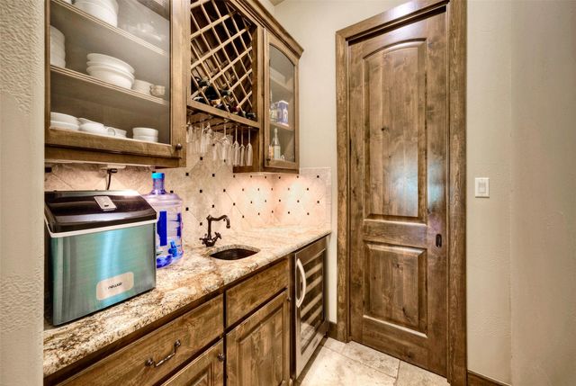 4212 Myrtle Beach DR, Austin, TX 78738