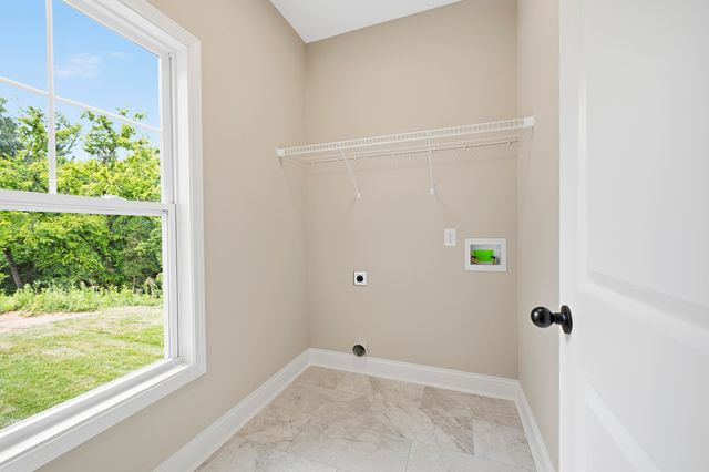 137 Ivy Creek Drive, Richmond, KY 40475