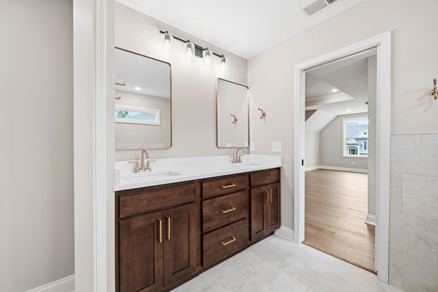 137 Ivy Creek Drive, Richmond, KY 40475