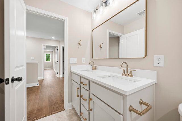 137 Ivy Creek Drive, Richmond, KY 40475