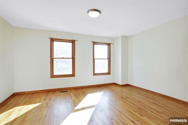 210 Pavonia Avenue, Jersey City, NJ 07302