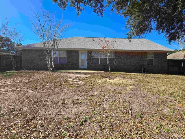 4873 La Casa Cir, Pace, FL 32571