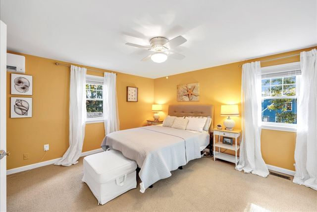 58 Orrs Avenue, Hyannis, MA 02601