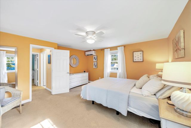 58 Orrs Avenue, Hyannis, MA 02601