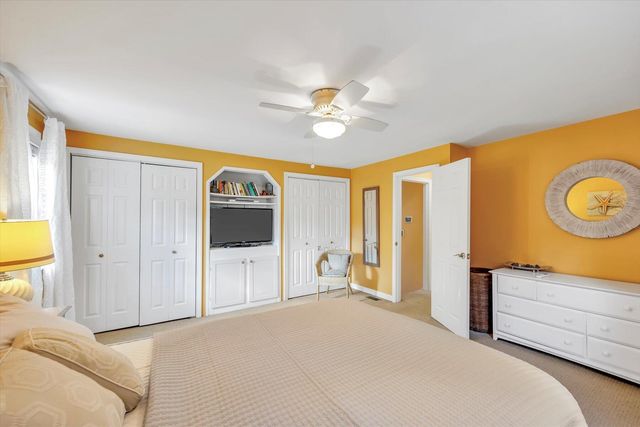 58 Orrs Avenue, Hyannis, MA 02601