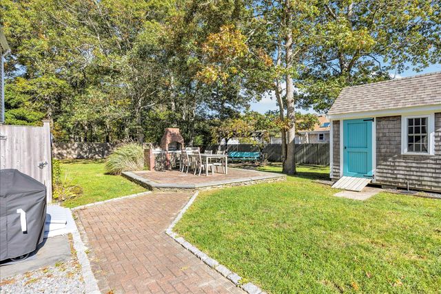 58 Orrs Avenue, Hyannis, MA 02601