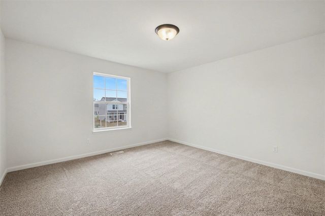 2231 Champion Lane, Burton, MI 48519