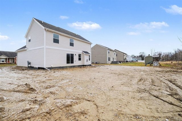 2231 Champion Lane, Burton, MI 48519