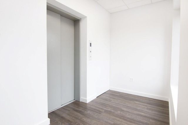 18-31 42nd Street, Astoria, NY 11103