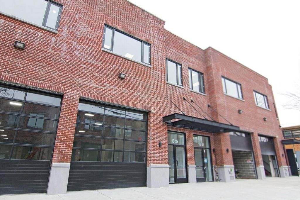 18-31 42nd Street, Astoria, NY 11103