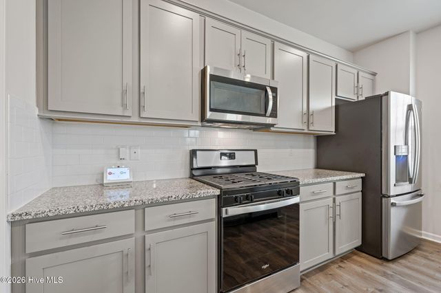 1007 Kellie Court, New Bern, NC 28562