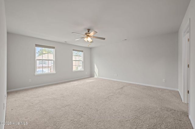 1007 Kellie Court, New Bern, NC 28562