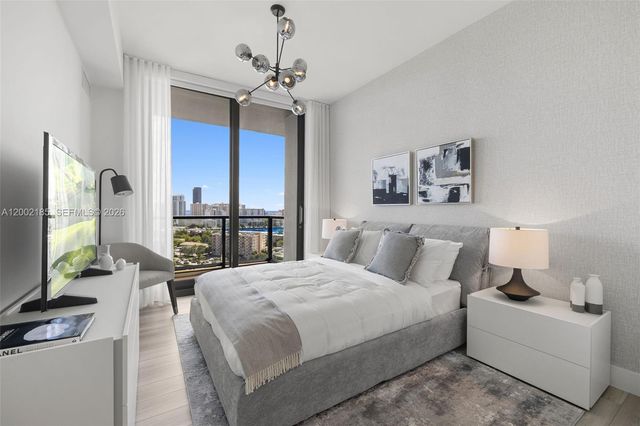 101 Diplomat Pkwy 908, Hallandale Beach, FL 33009