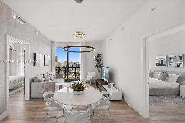 101 Diplomat Pkwy 908, Hallandale Beach, FL 33009