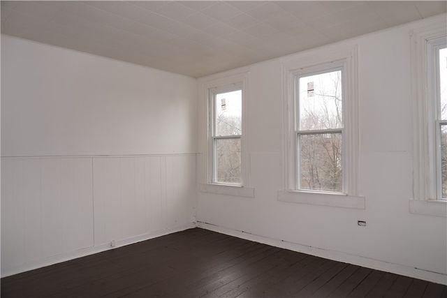 3200 Rothpletz Street, Brighton Heights, PA 15212