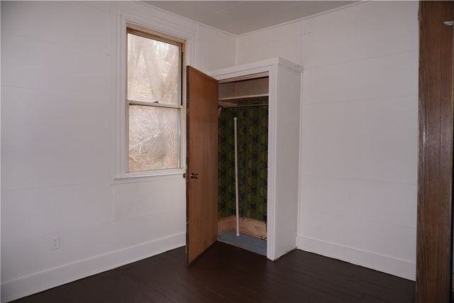 3200 Rothpletz Street, Brighton Heights, PA 15212