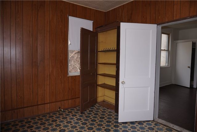 3200 Rothpletz Street, Brighton Heights, PA 15212