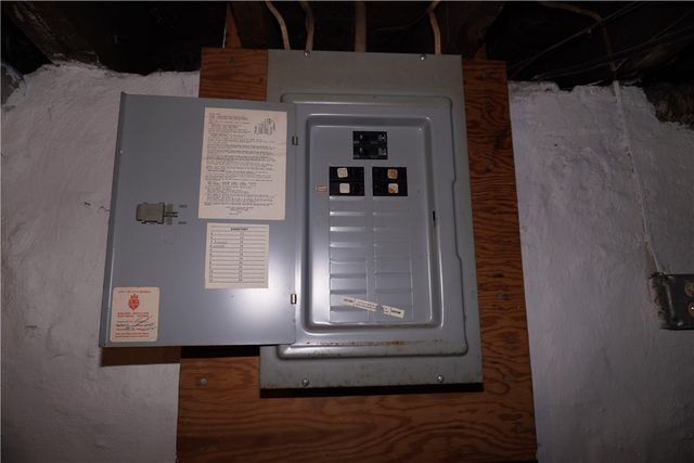 3200 Rothpletz Street, Brighton Heights, PA 15212