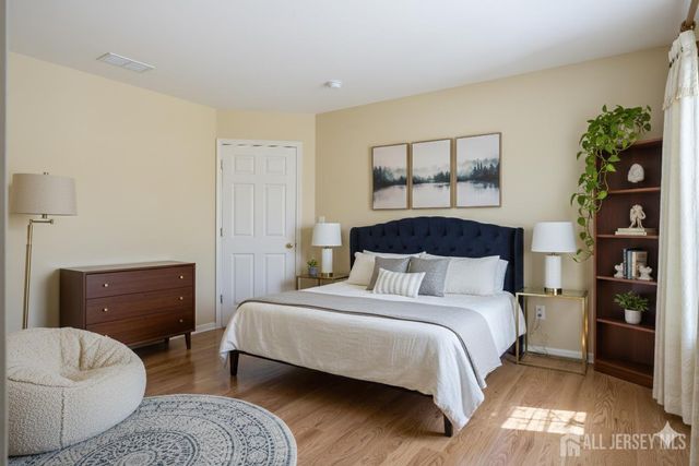 45 Cortland Drive, East Brunswick, NJ 08816