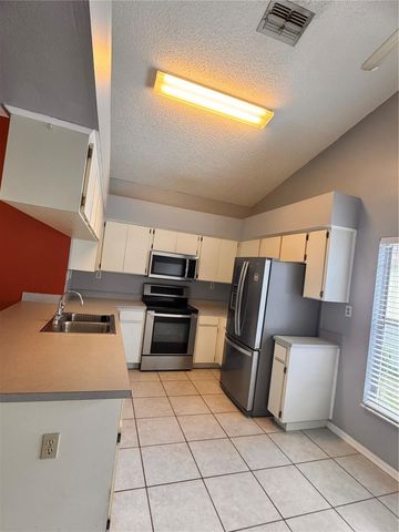 2070 SARAH LOUISE DRIVE, Brandon, FL 33510