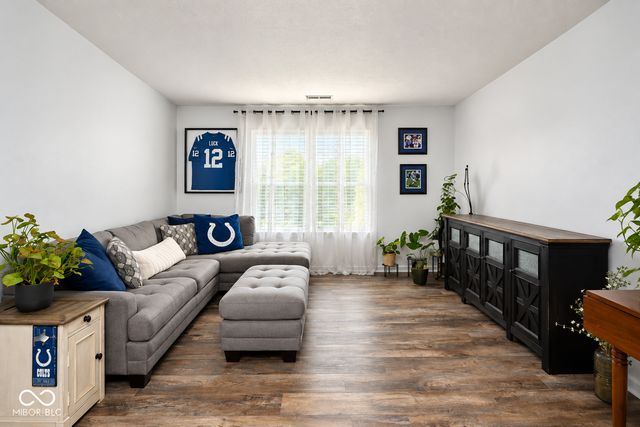 1394 Windborne Lane, Greenwood, IN 46143