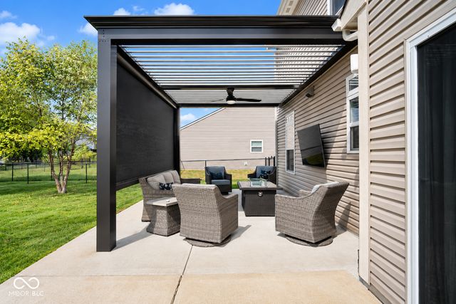 1394 Windborne Lane, Greenwood, IN 46143
