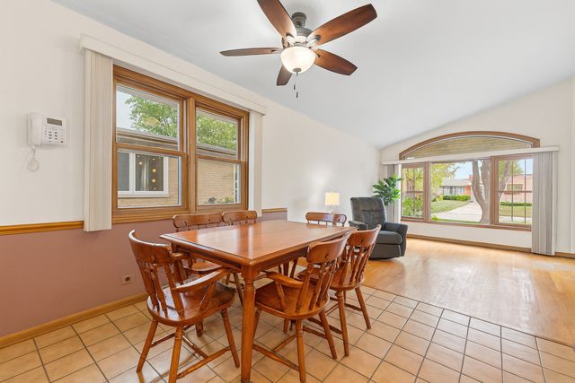 10724 Lawler Avenue, Oak Lawn, IL 60453