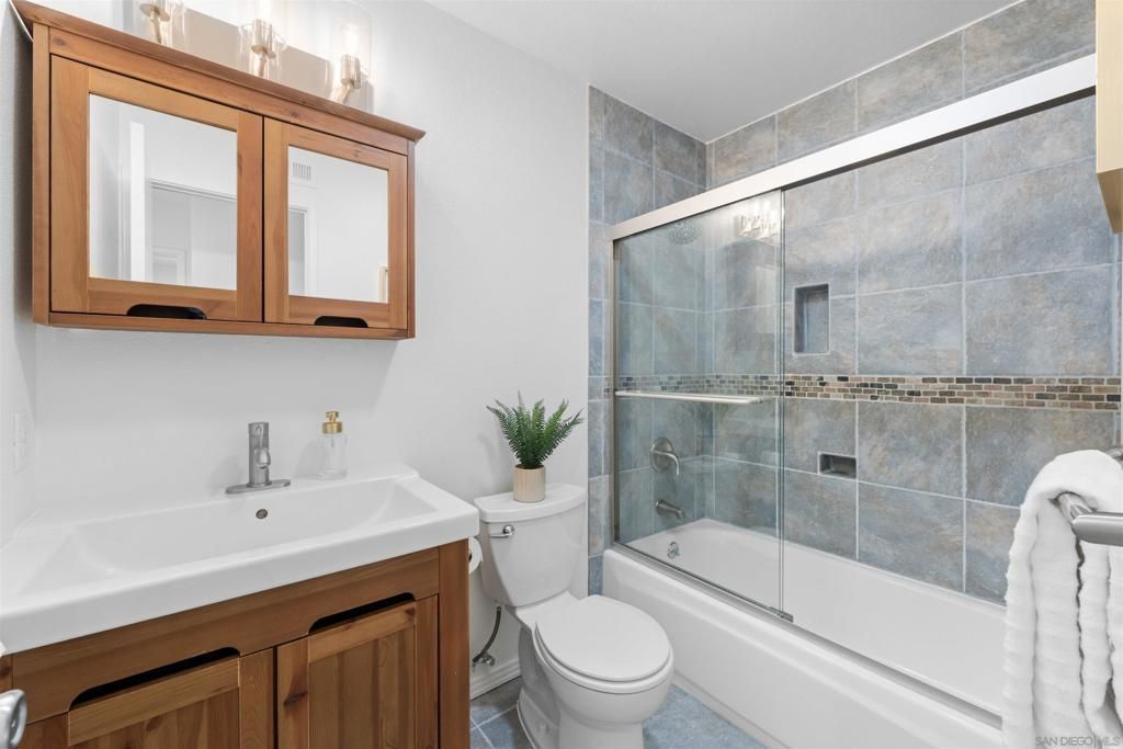 Image 23 of property listing at 8754 Joeve Ct., San Diego, CA 92119