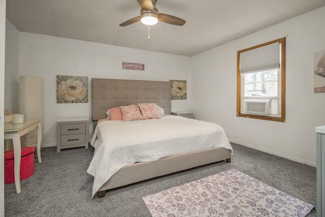147 Lawson Avenue E, Saint Paul, MN 55117