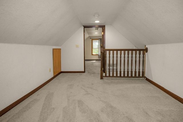 147 Lawson Avenue E, Saint Paul, MN 55117