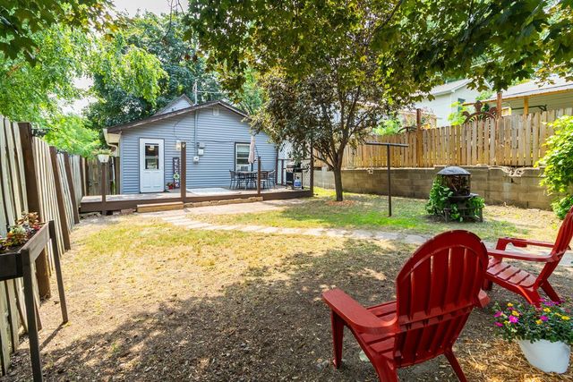 147 Lawson Avenue E, Saint Paul, MN 55117