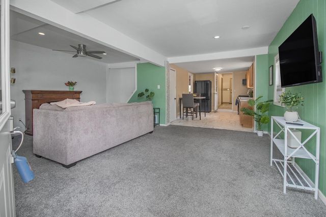 147 Lawson Avenue E, Saint Paul, MN 55117