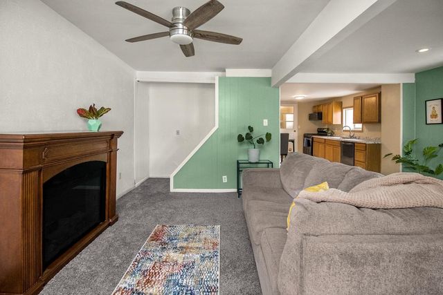 147 Lawson Avenue E, Saint Paul, MN 55117
