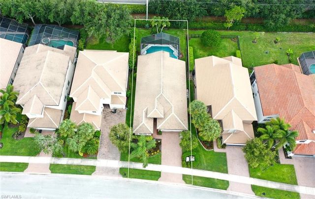 1997 Isla De Palma CIR, Naples, FL 34119