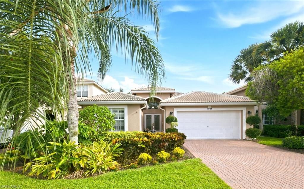 1997 Isla De Palma CIR, Naples, FL 34119