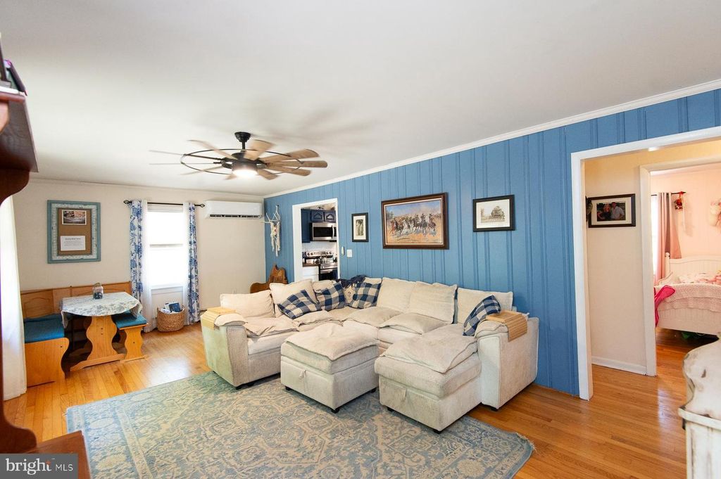 Image 2 of property listing at 22650 TANYARD RD, Preston, MD 21655