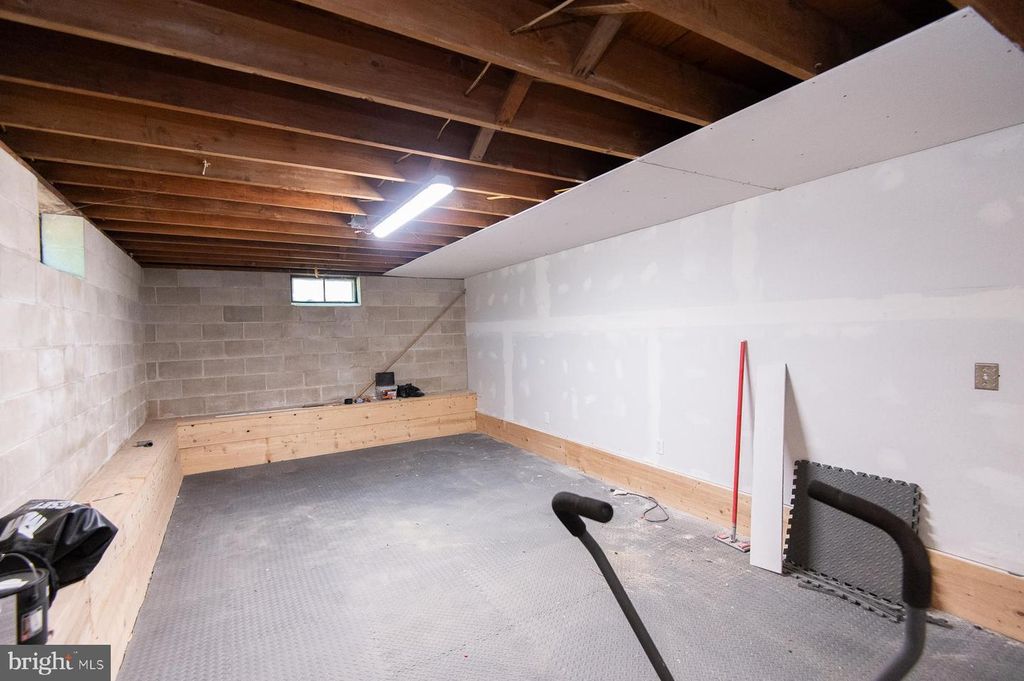 Image 16 of property listing at 22650 TANYARD RD, Preston, MD 21655