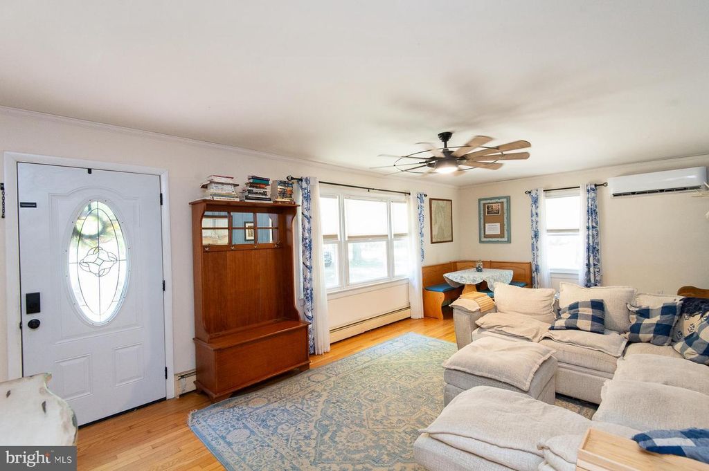 Image 3 of property listing at 22650 TANYARD RD, Preston, MD 21655