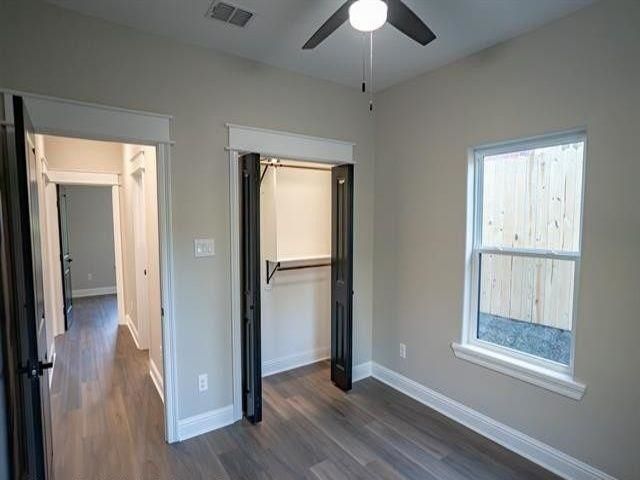 703 Bluebonnet Ln, Marshall, TX 75672