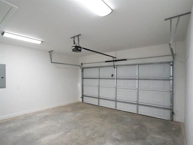 703 Bluebonnet Ln, Marshall, TX 75672
