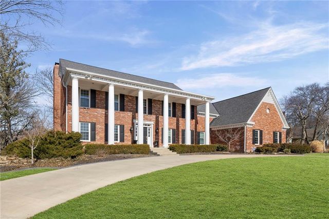 4600 W 126th Street, Leawood, KS 66209