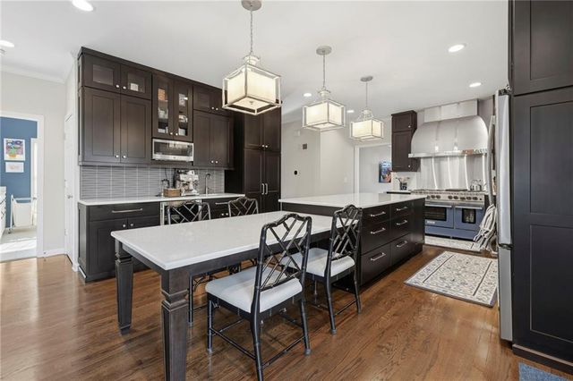 4600 W 126th Street, Leawood, KS 66209