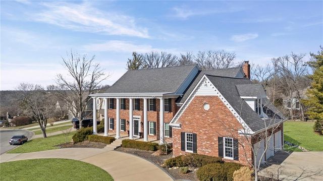 4600 W 126th Street, Leawood, KS 66209