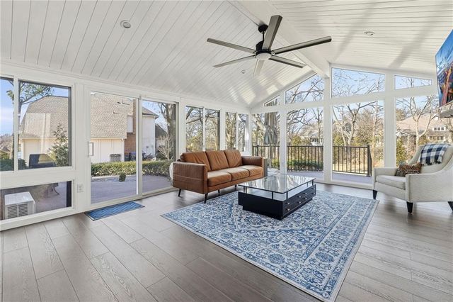 4600 W 126th Street, Leawood, KS 66209