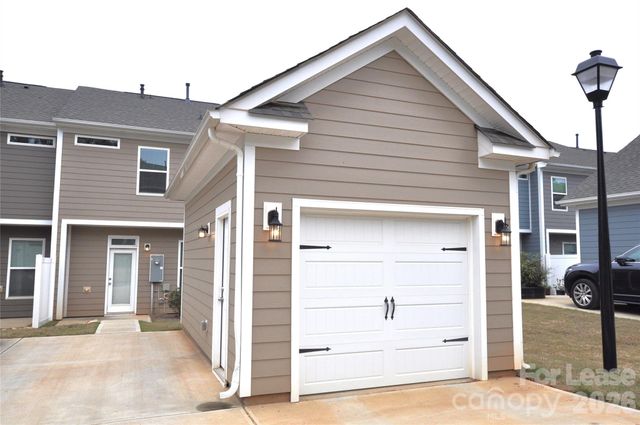536 Laurel Walk Lane, Belmont, NC 28012